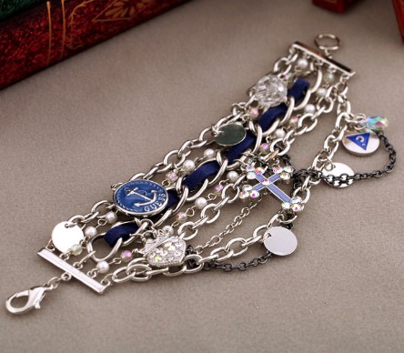 Fashion bracelet